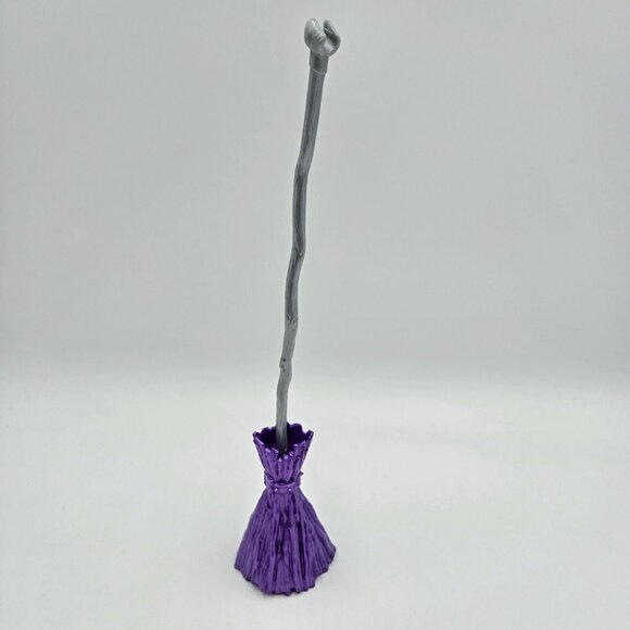 Monster High Casta Fierce Doll Accessories Broom Boots Dress Top Mattel Read - Picture 13 of 13